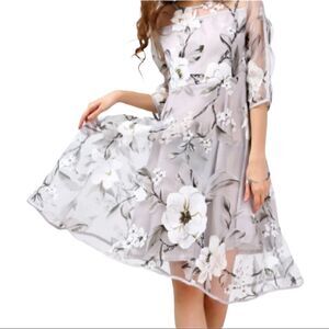 Gray Floral Organza A-Line Dress Size XL